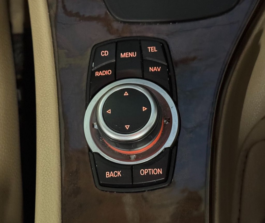 Used BMW 3 Series 2010 for sale - 77422451: Photo 45