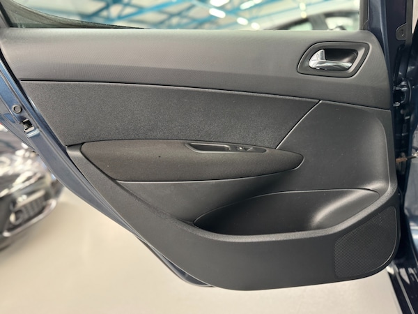 Used Peugeot 308 2013 for sale - 76340835: Photo 55