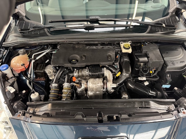 Used Peugeot 308 2013 for sale - 76340835: Photo 68