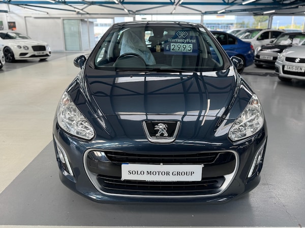 Used Peugeot 308 2013 for sale - 76340835: Photo 6
