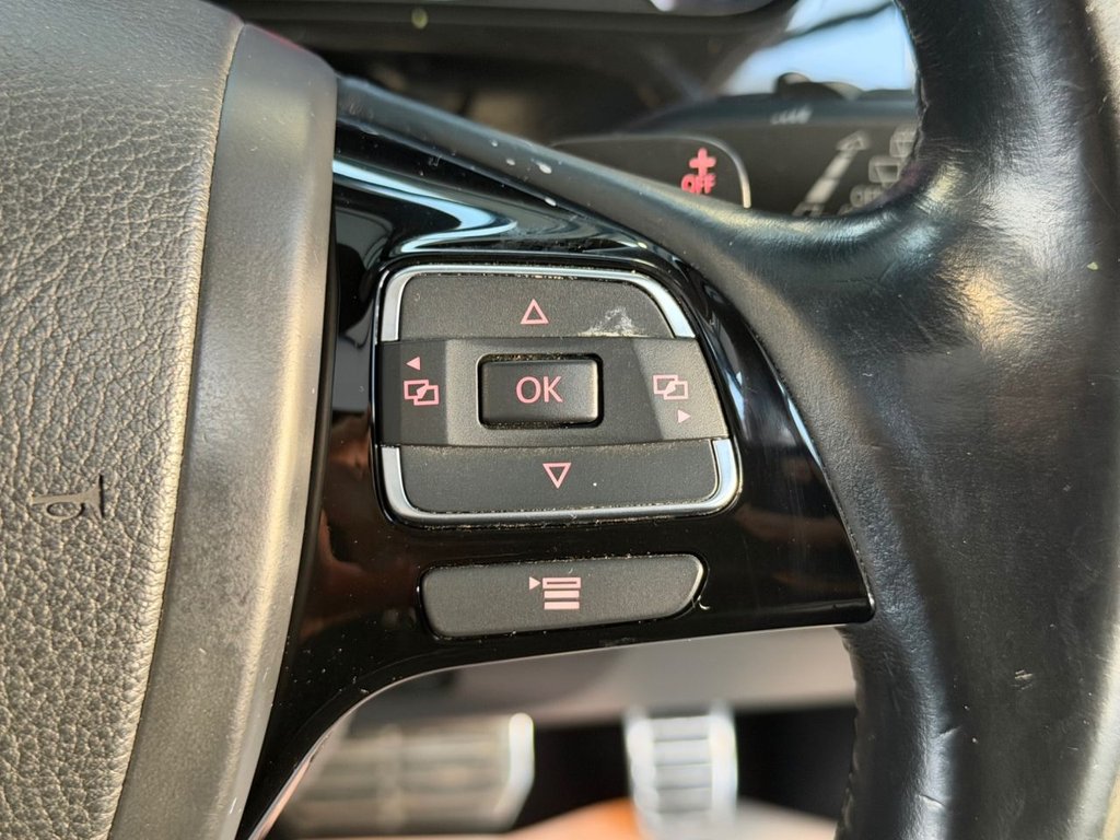 Used Volkswagen Touareg 2013 for sale - 77102508: Photo 50