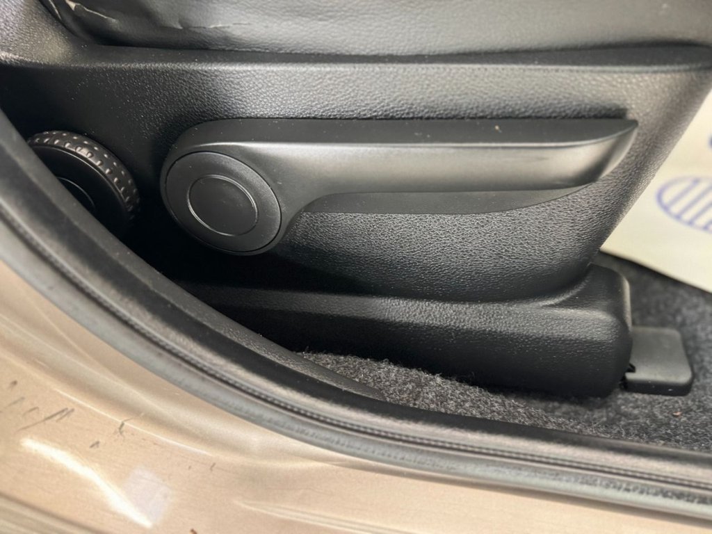 Used Nissan Note 2008 for sale - 77133811: Photo 44