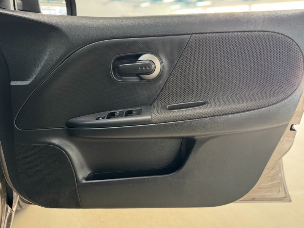 Used Nissan Note 2008 for sale - 77133811: Photo 45