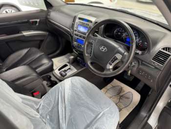 Used Hyundai Santa Fe 2010 for sale - 74891575: Photo