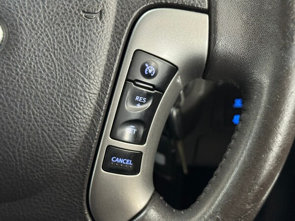 Used Hyundai Santa Fe 2010 for sale - 74891575: Photo 46