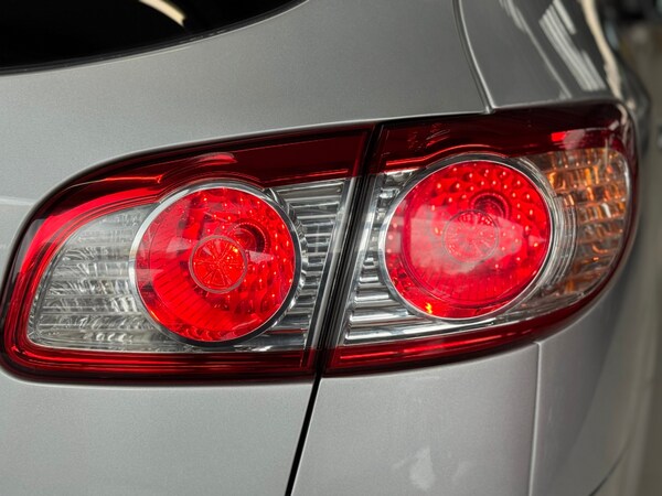 Used Hyundai Santa Fe 2010 for sale - 74891575: Photo 83