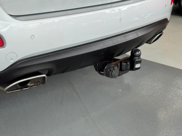 Used Hyundai Santa Fe 2010 for sale - 74891575: Photo 84