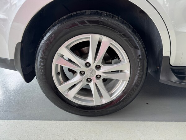 Used Hyundai Santa Fe 2010 for sale - 74891575: Photo 93