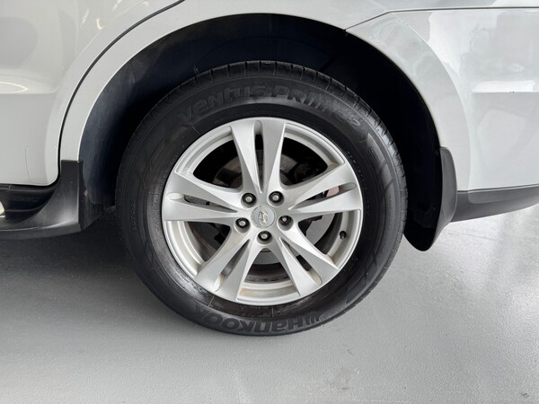 Used Hyundai Santa Fe 2010 for sale - 74891575: Photo 94