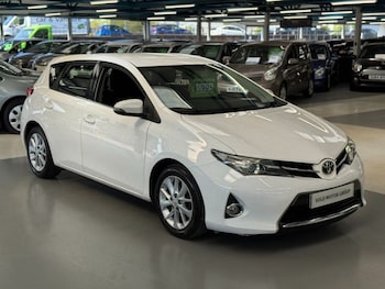 Used Toyota Auris 2014 for sale - 78357819: Photo
