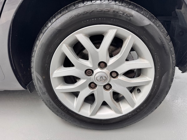 Used Toyota Auris 2007 for sale - 76263678: Photo 69