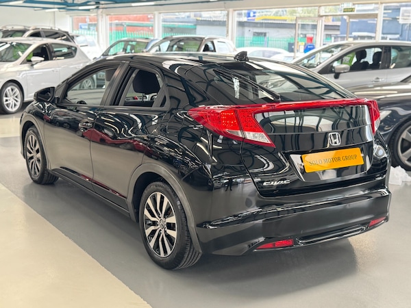 Used Honda Civic 2013 for sale - 76157108: Photo 13