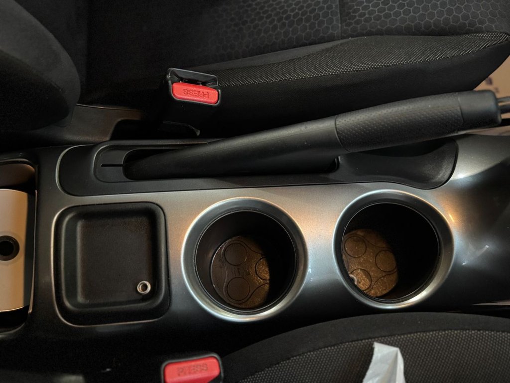 Used Nissan Juke 2011 for sale - 77369996: Photo 30