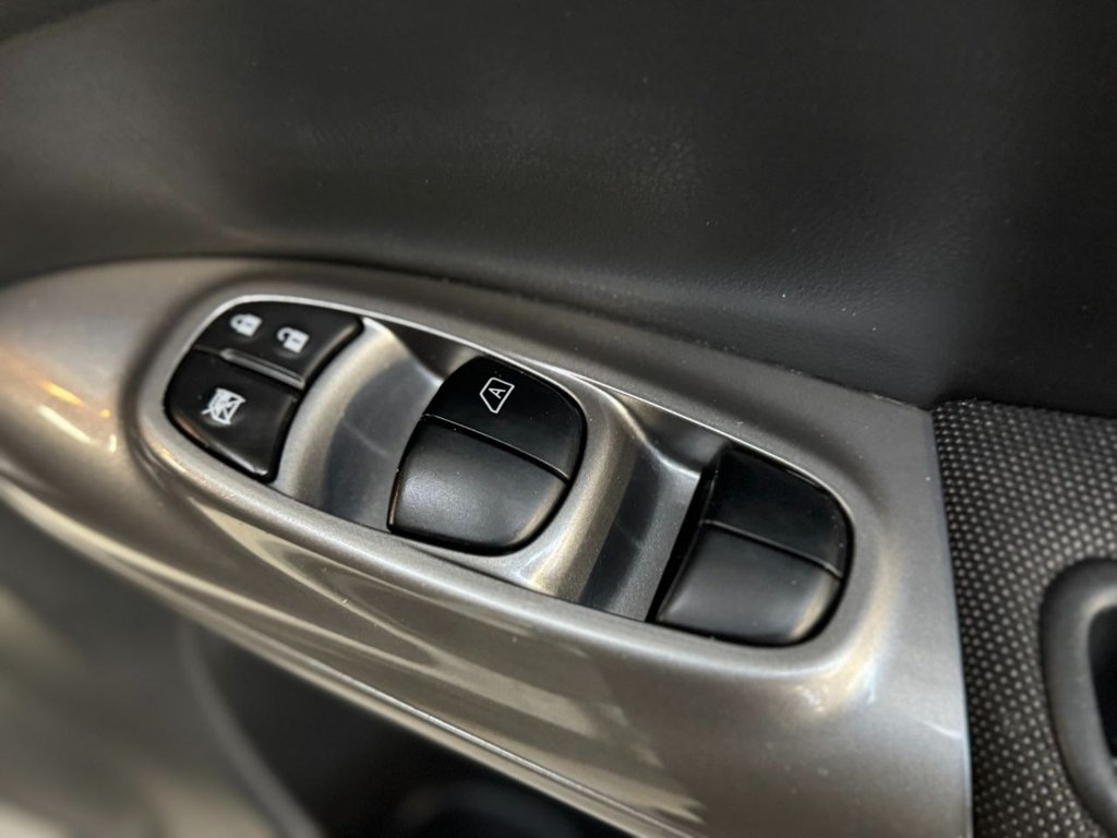 Used Nissan Juke 2011 for sale - 77369996: Photo 47