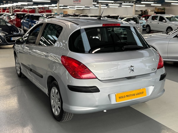 Used Peugeot 308 2010 for sale - 76344336: Photo 13