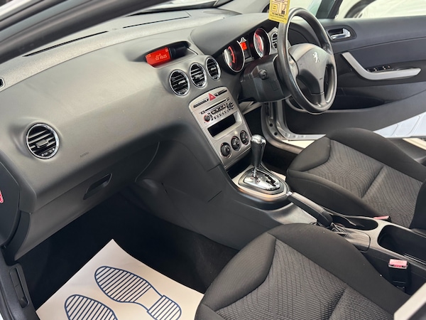 Used Peugeot 308 2010 for sale - 76344336: Photo 22