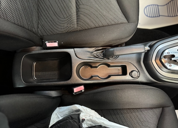 Used Peugeot 308 2010 for sale - 76344336: Photo 26