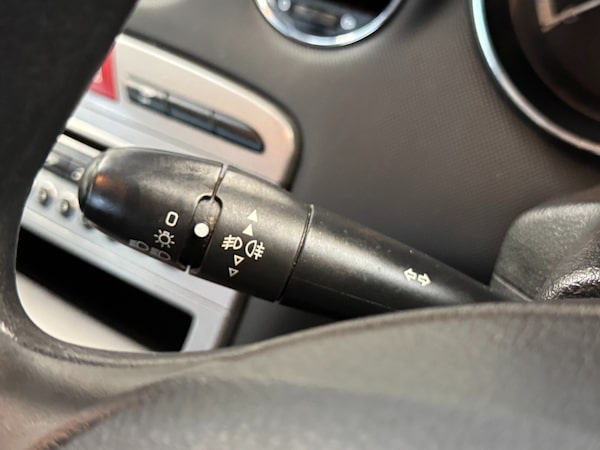 Used Peugeot 308 2010 for sale - 76344336: Photo 38
