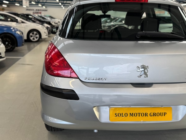 Used Peugeot 308 2010 for sale - 76344336: Photo 62