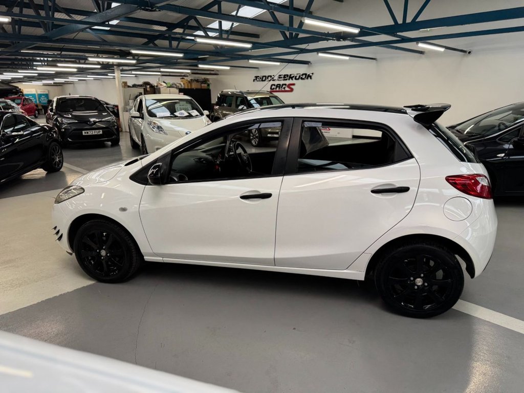 Used Mazda Mazda2 2009 for sale - 77498931: Photo 11