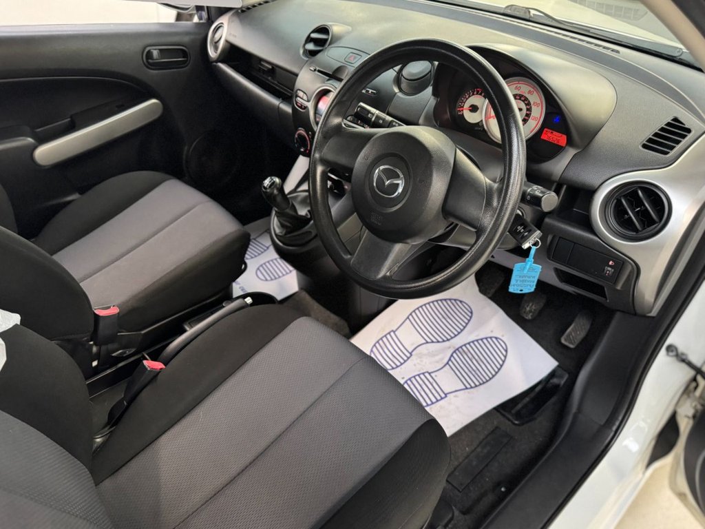 Used Mazda Mazda2 2009 for sale - 77498931: Photo 24
