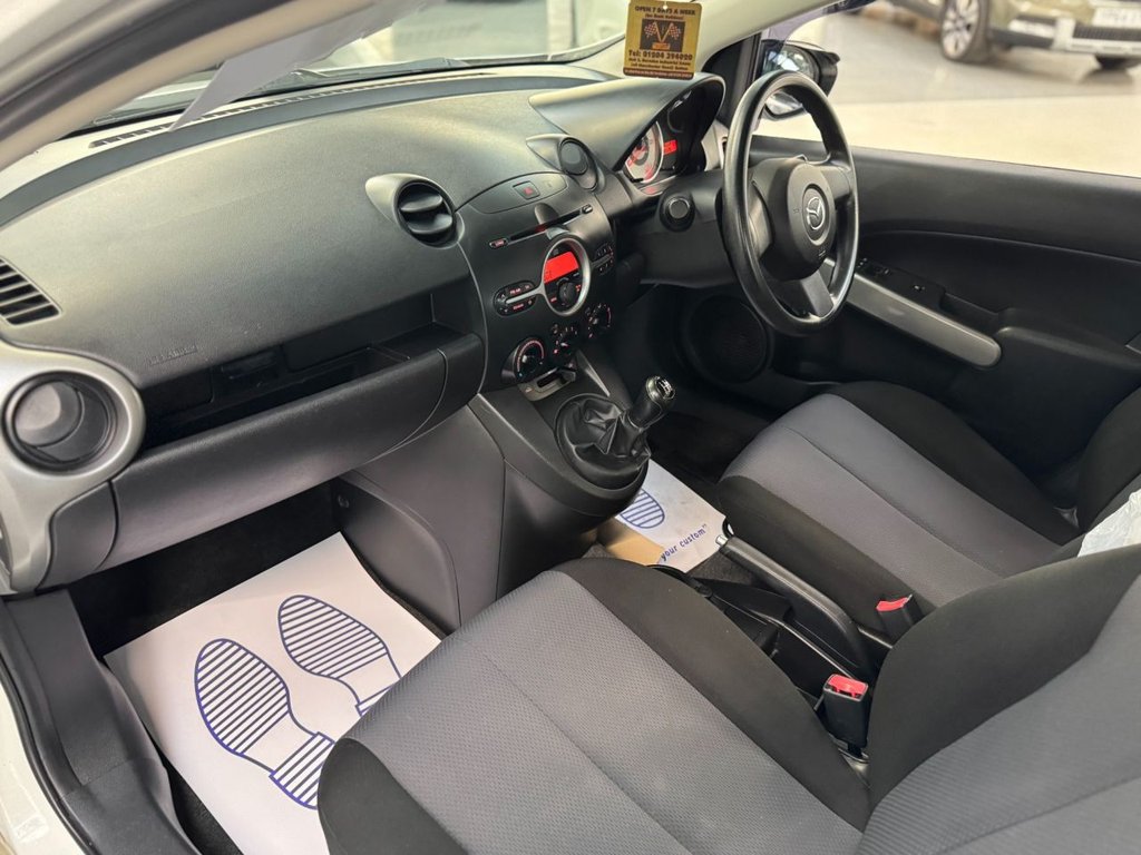 Used Mazda Mazda2 2009 for sale - 77498931: Photo 25