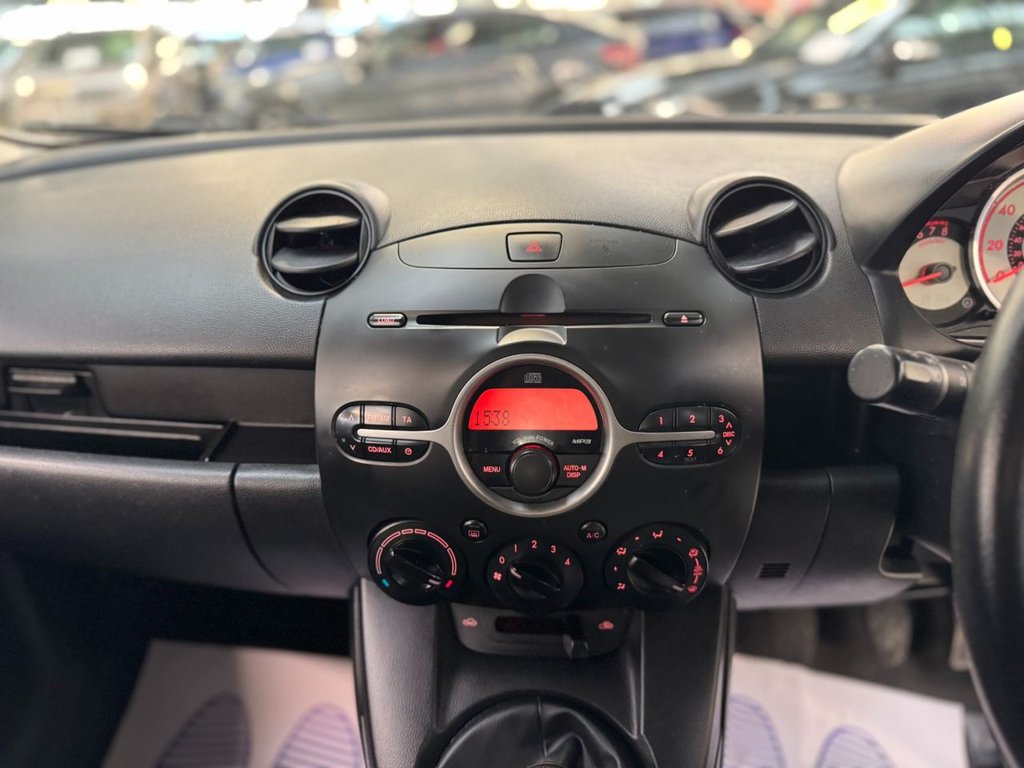 Used Mazda Mazda2 2009 for sale - 77498931: Photo 28