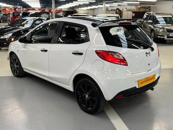 Used Mazda Mazda2 2009 for sale - 77498931: Photo