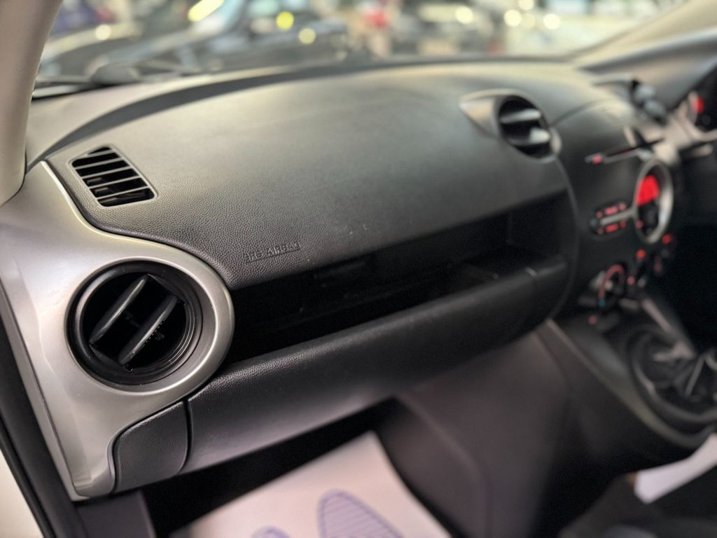 Used Mazda Mazda2 2009 for sale - 77498931: Photo 48