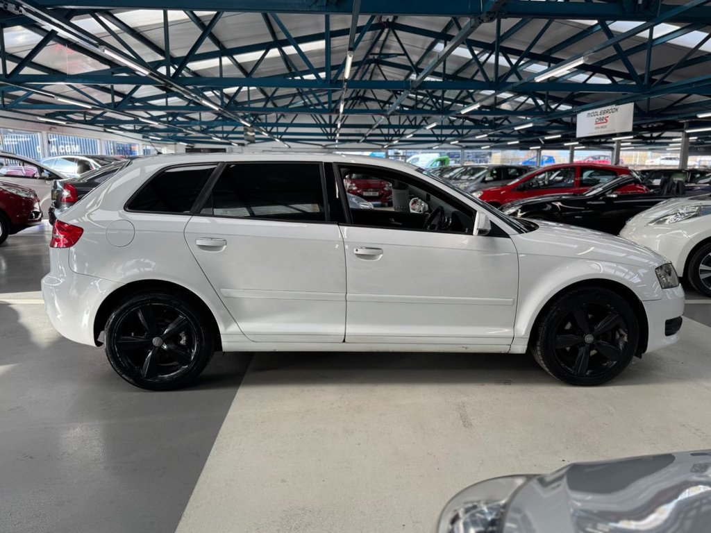 Used Audi A3 2010 for sale - 77654627: Photo 16