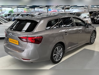 Used Toyota Avensis 2016 for sale - 78426503: Photo