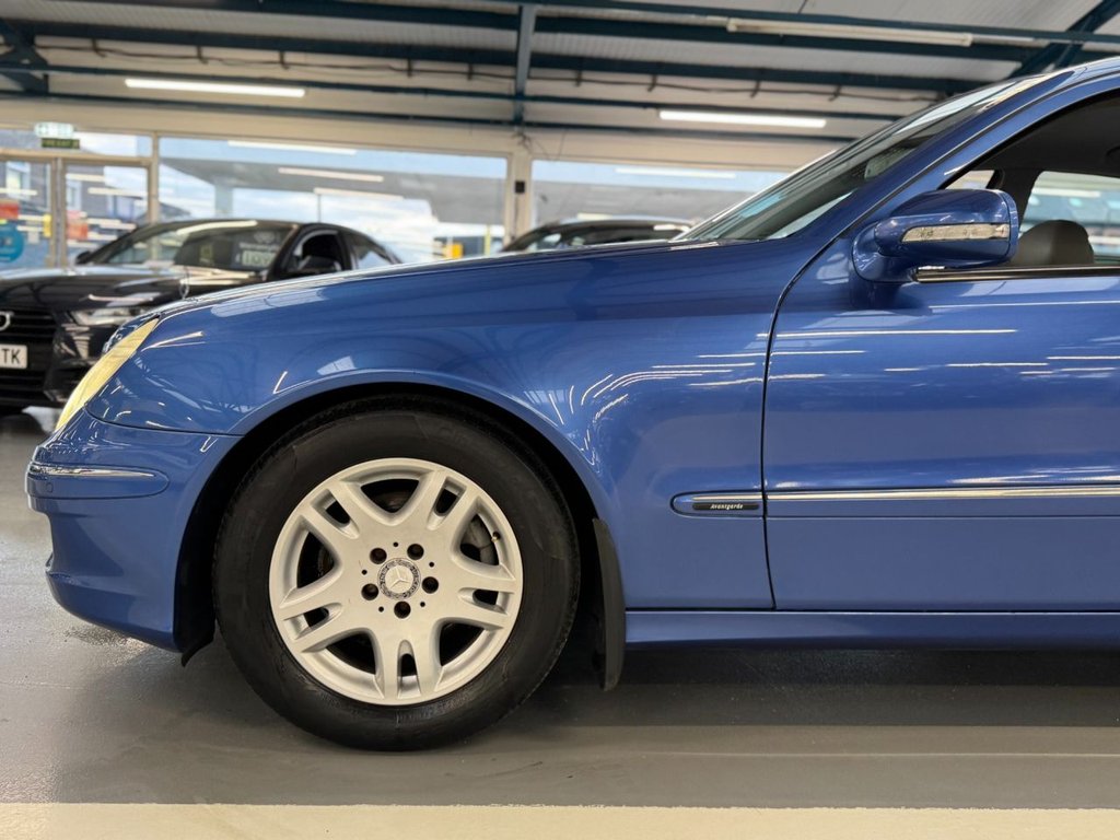 Used Mercedes-Benz E Class 2007 for sale - 76909963: Photo 12