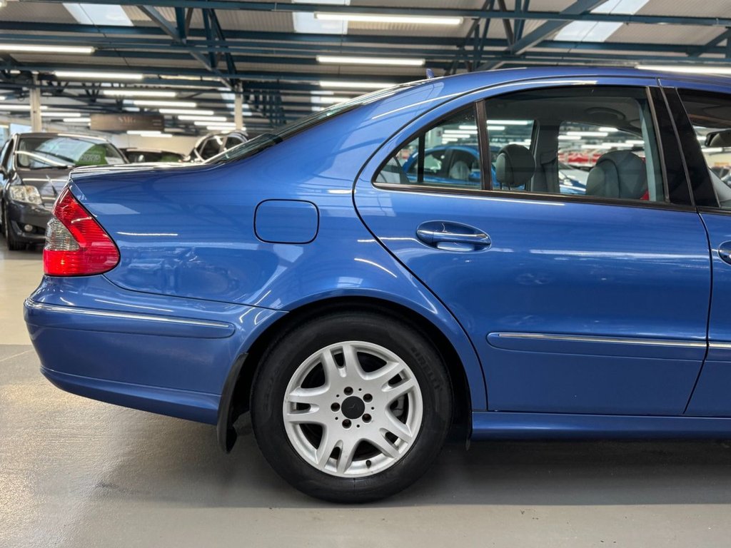 Used Mercedes-Benz E Class 2007 for sale - 76909963: Photo 21