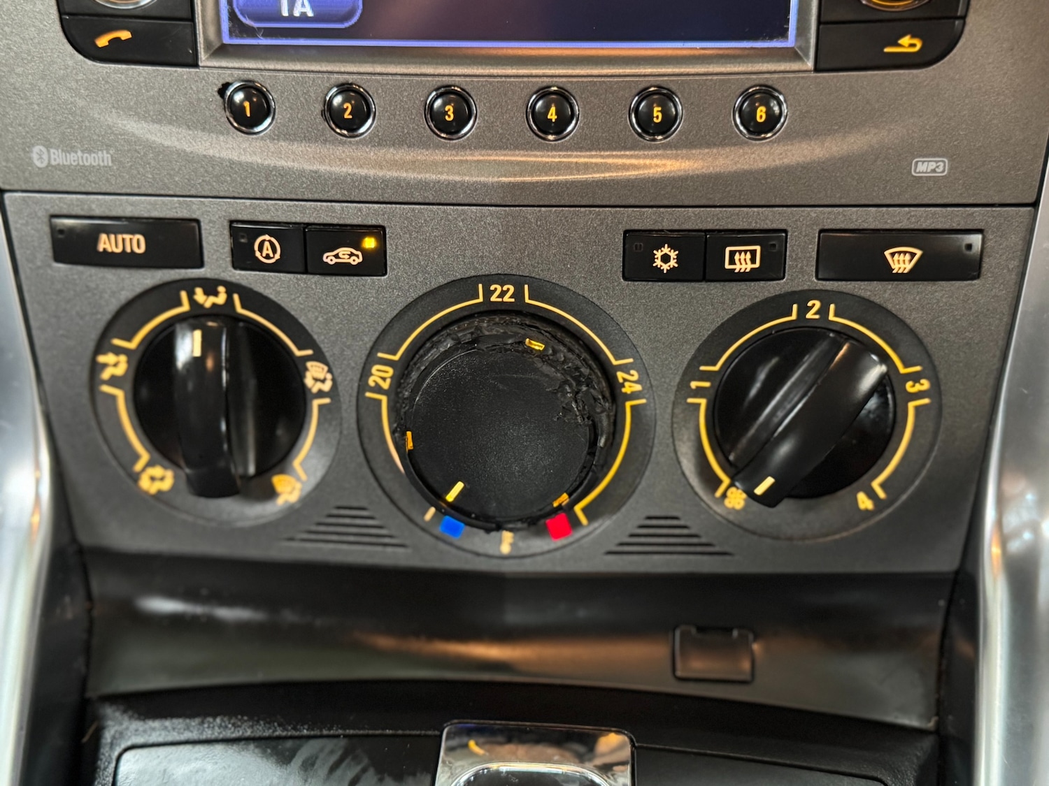 Used Vauxhall Antara 2013 for sale - 76077941: Photo 37