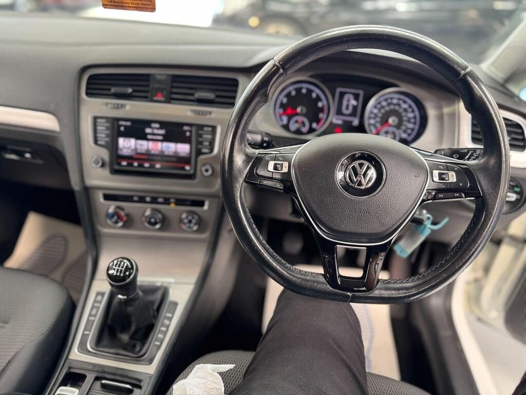 Used Volkswagen Golf 2015 for sale - 76776349: Photo 26