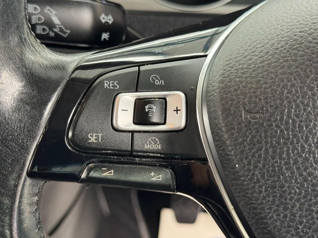 Used Volkswagen Golf 2015 for sale - 76776349: Photo 45