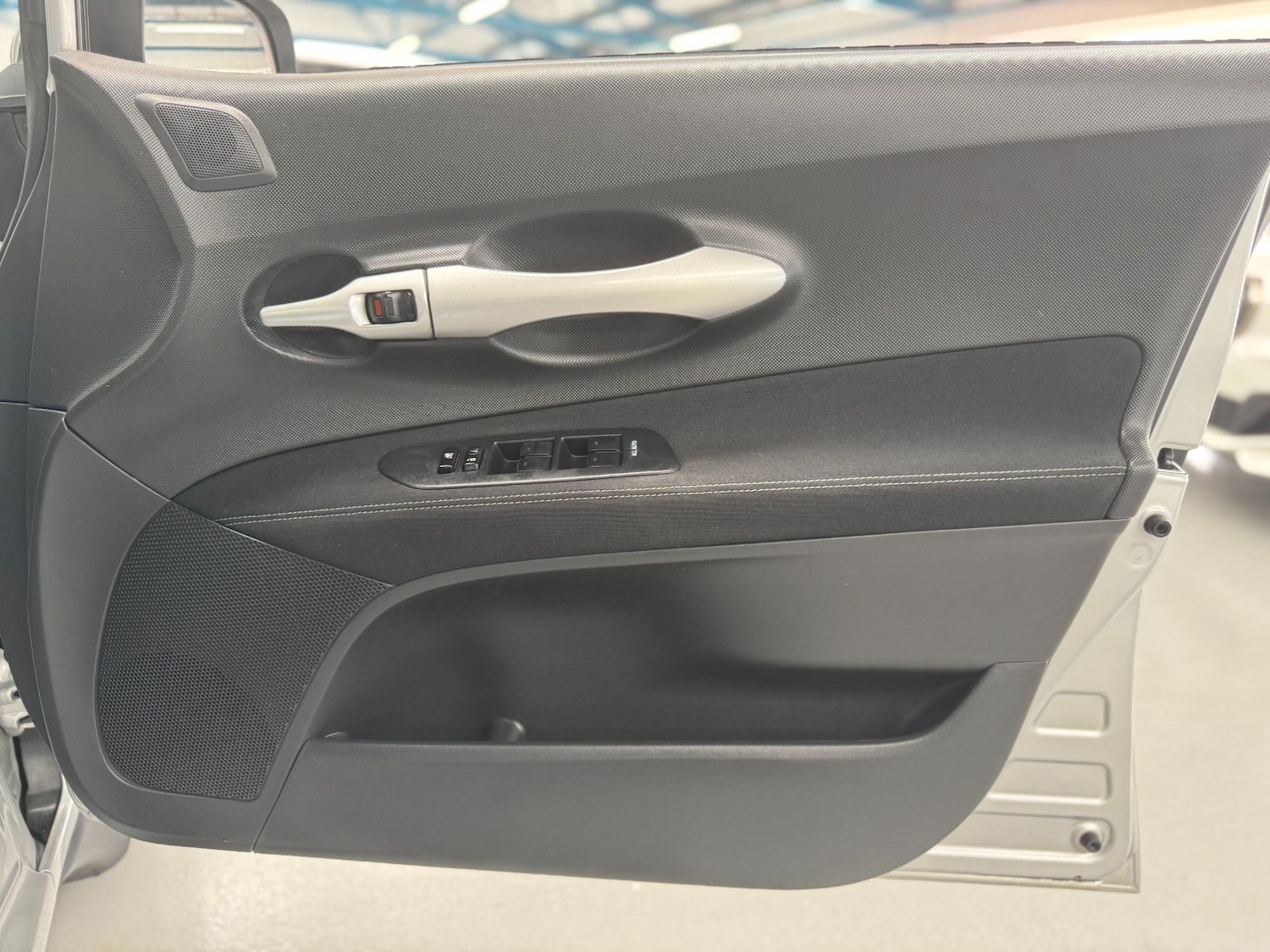 Used Toyota Auris 2012 for sale - 74764110: Photo 57