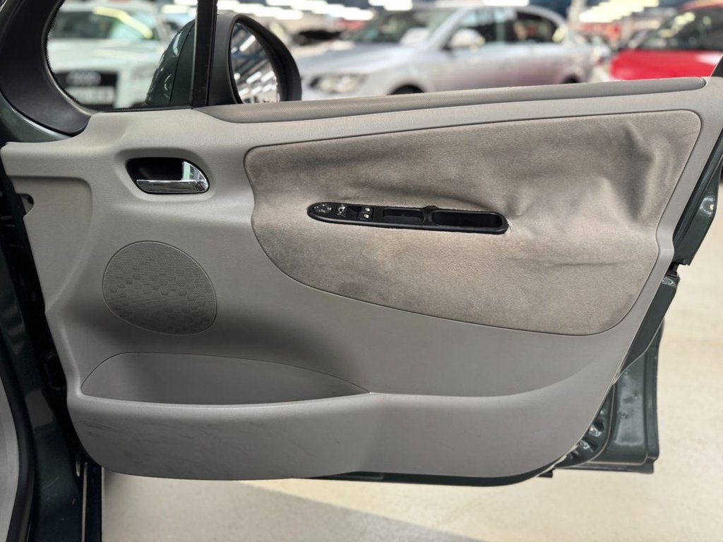 Used Peugeot 207 2008 for sale - 77719410: Photo 45