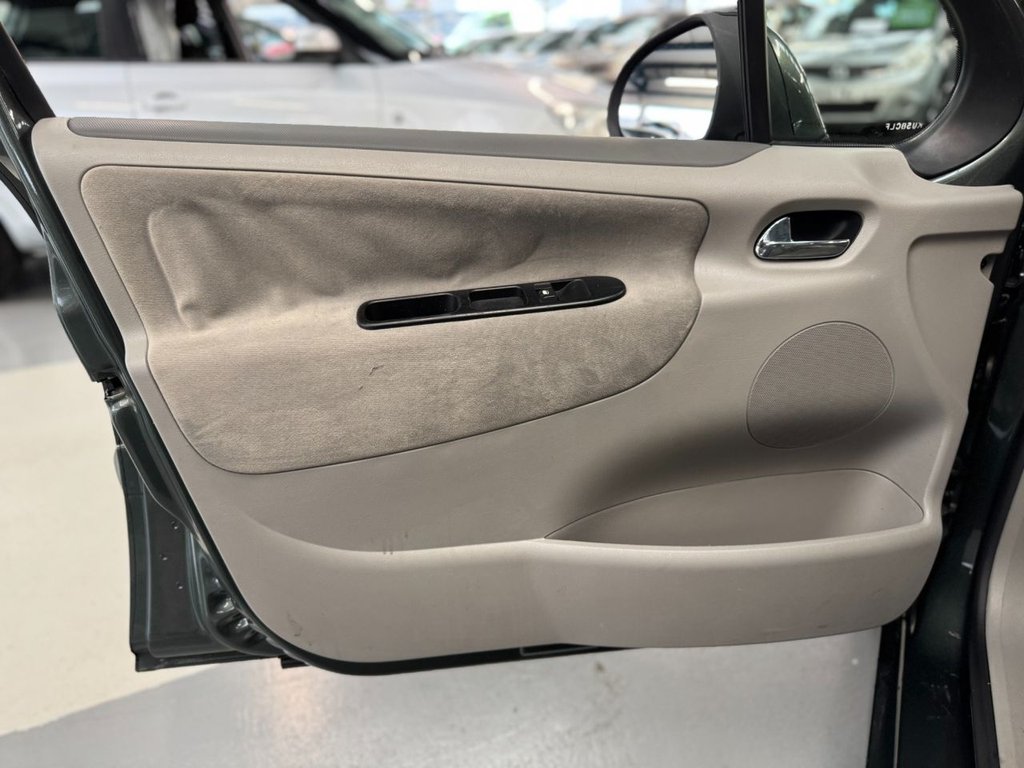 Used Peugeot 207 2008 for sale - 77719410: Photo 50