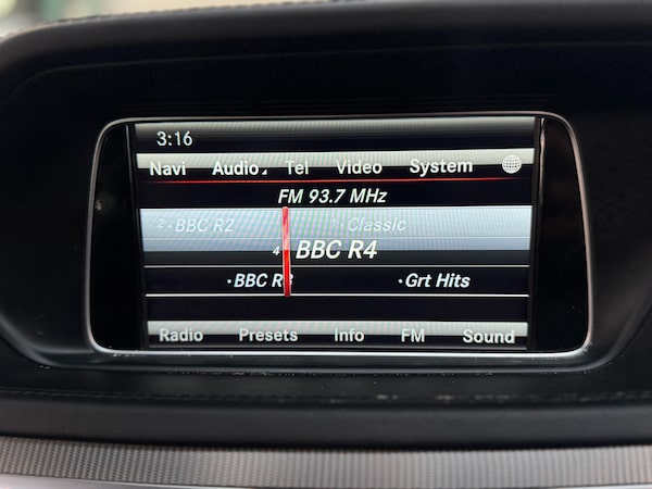 Used Mercedes-Benz E Class 2013 for sale - 76316717: Photo 31