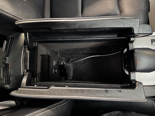 Used Mercedes-Benz E Class 2013 for sale - 76316717: Photo 40