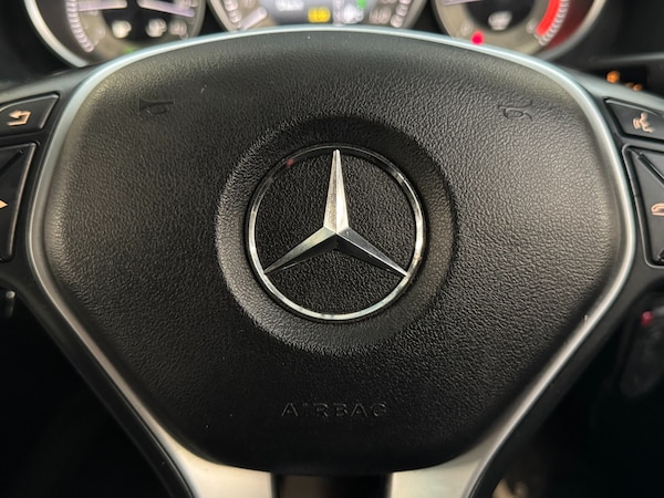 Used Mercedes-Benz E Class 2013 for sale - 76316717: Photo 45