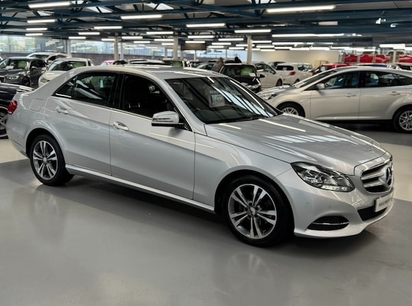 Used Mercedes-Benz E Class 2013 for sale - 76316717: Photo 4