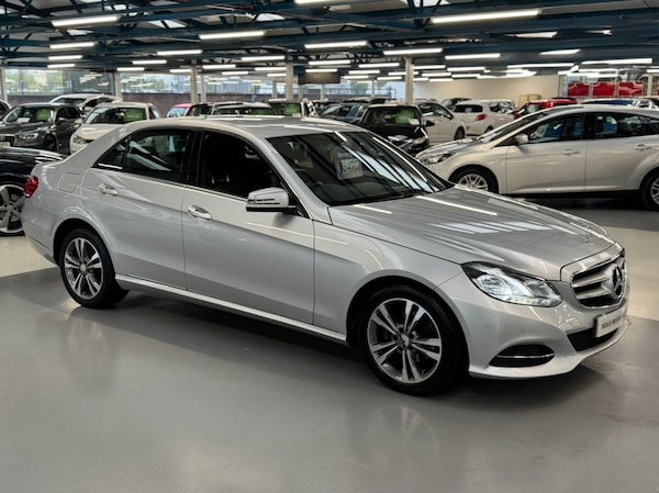 Used Mercedes-Benz E Class 2013 for sale - 76316717: Photo 88