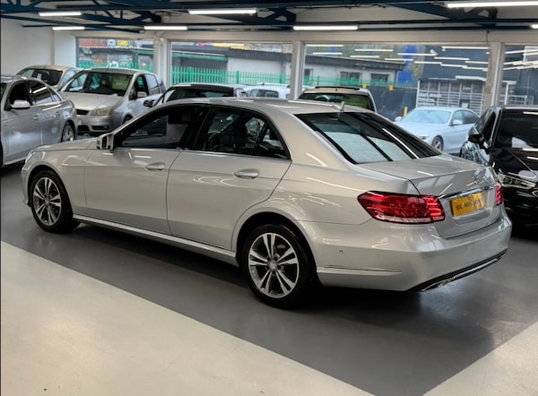Used Mercedes-Benz E Class 2013 for sale - 76316717: Photo 89