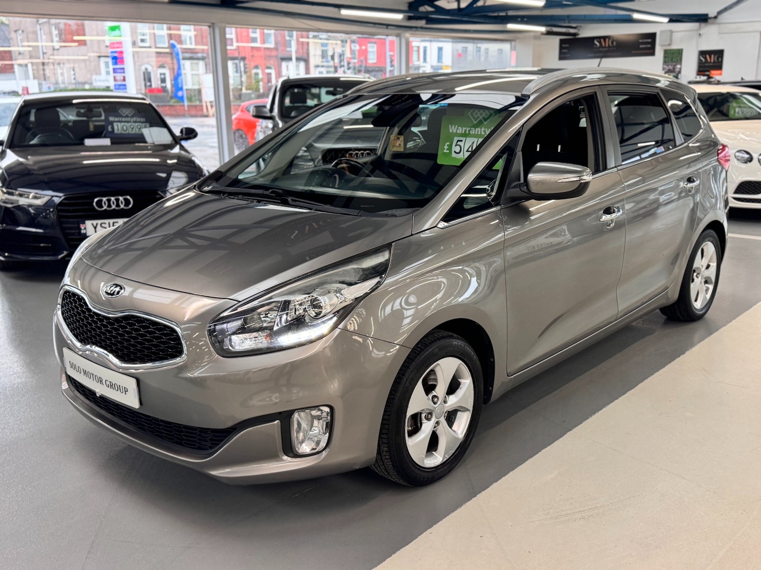 Used Kia Carens 2015 for sale - 76172484: Photo 17