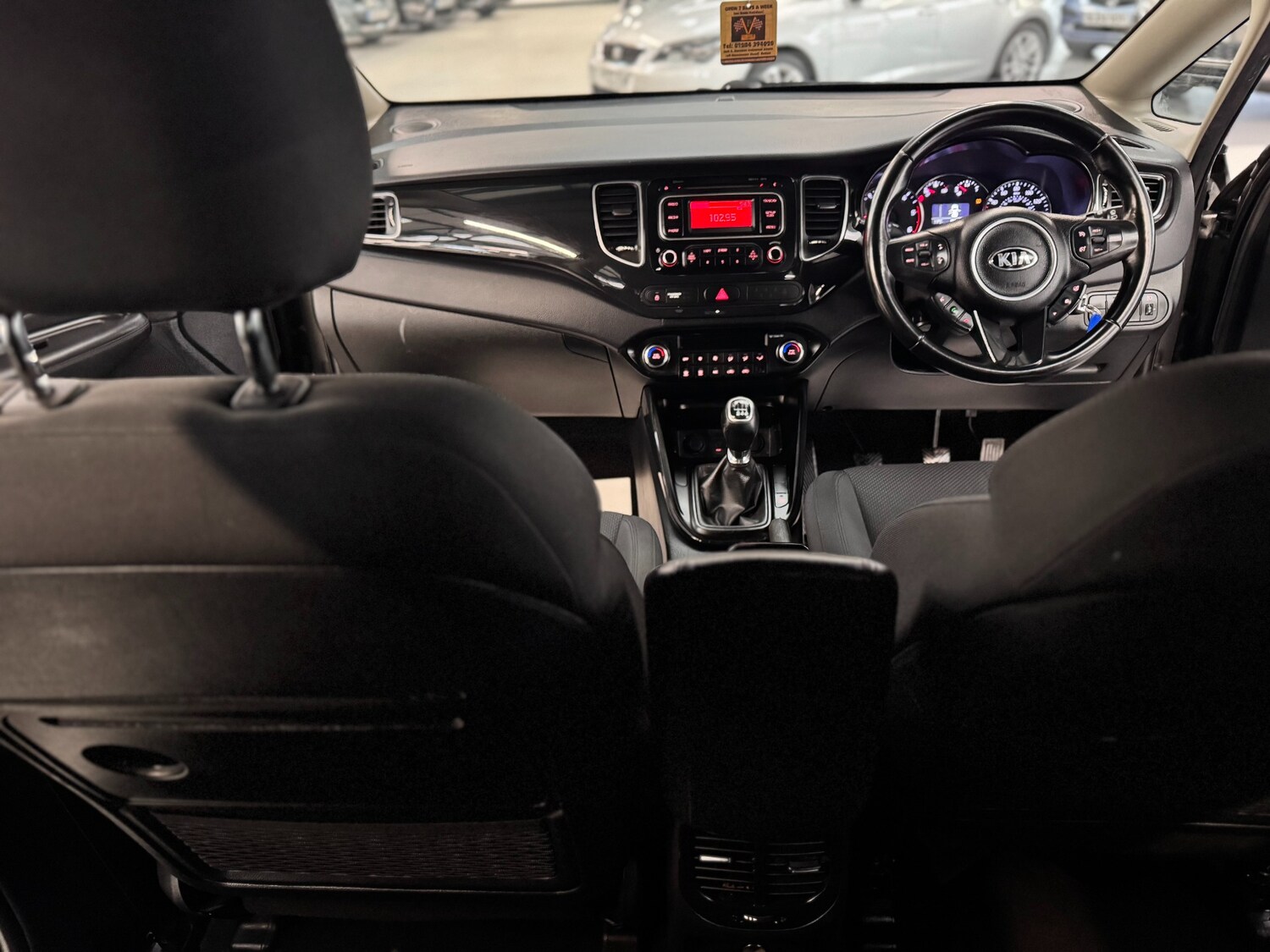 Used Kia Carens 2015 for sale - 76172484: Photo 21