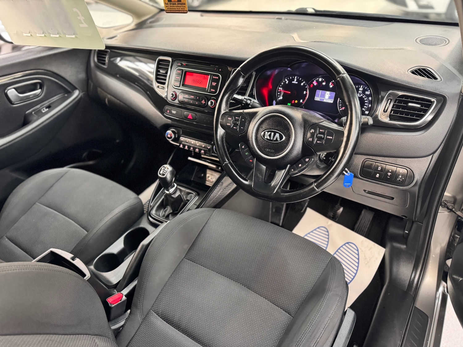Used Kia Carens 2015 for sale - 76172484: Photo 3
