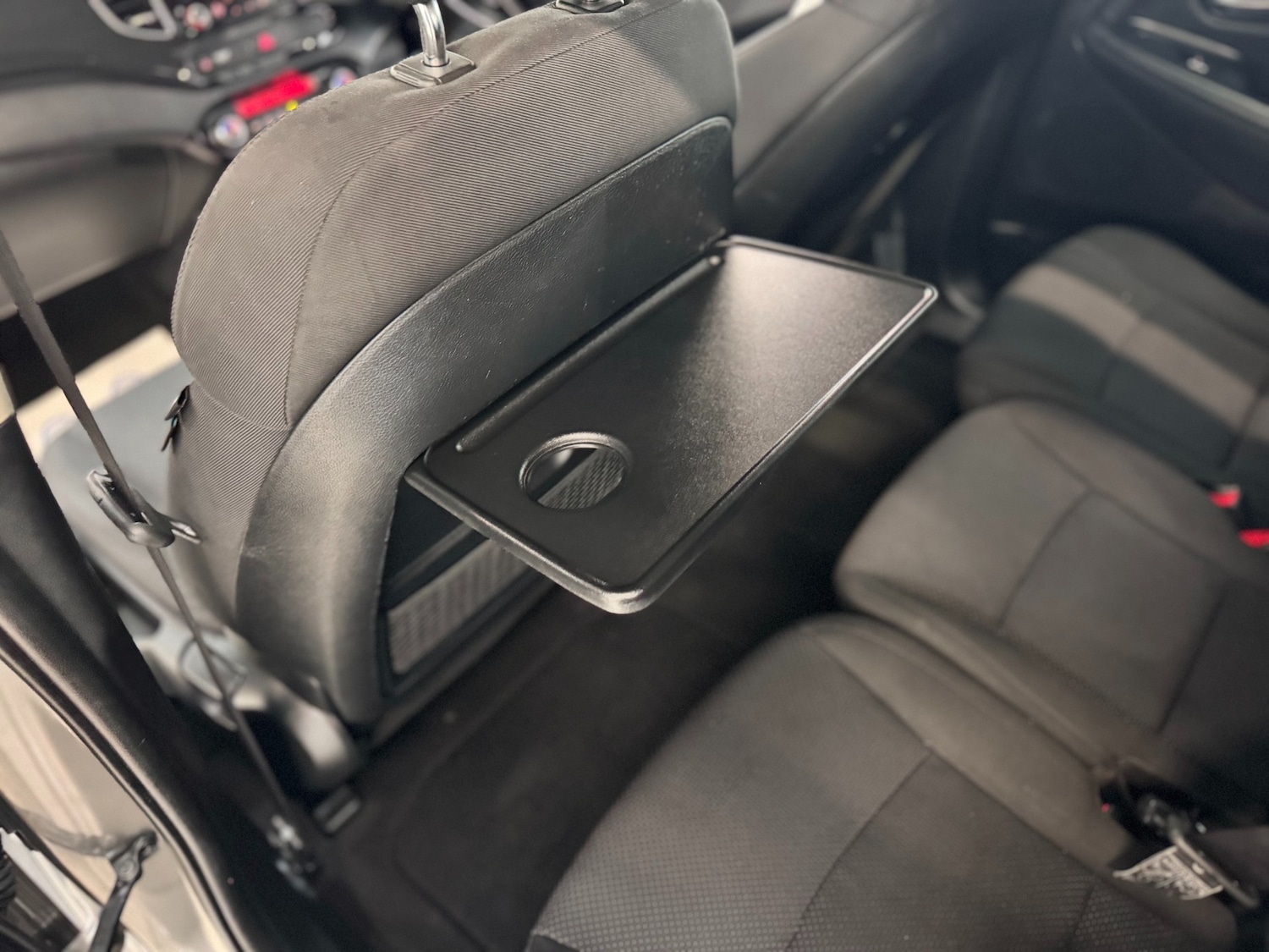 Used Kia Carens 2015 for sale - 76172484: Photo 58