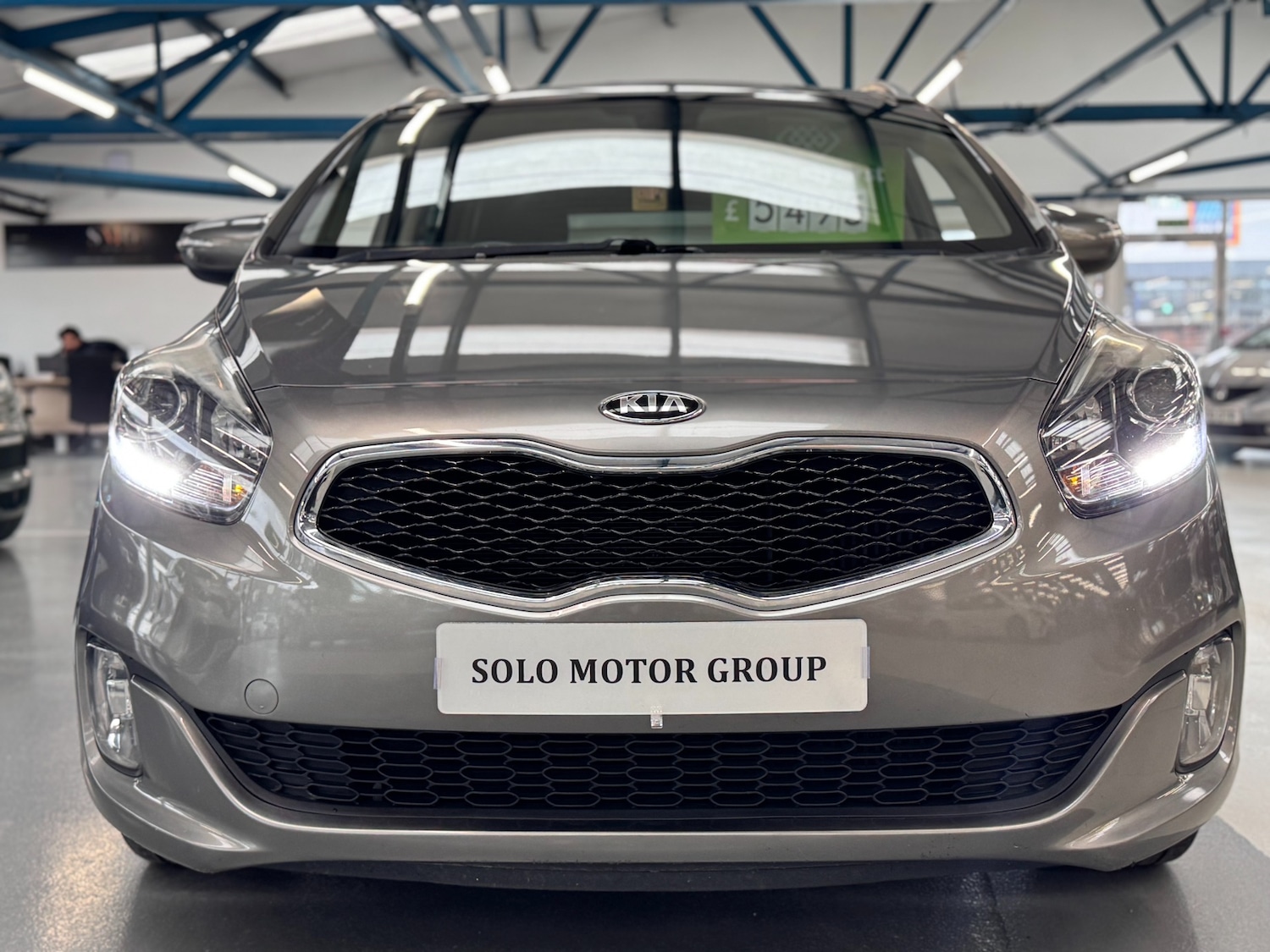 Used Kia Carens 2015 for sale - 76172484: Photo 6